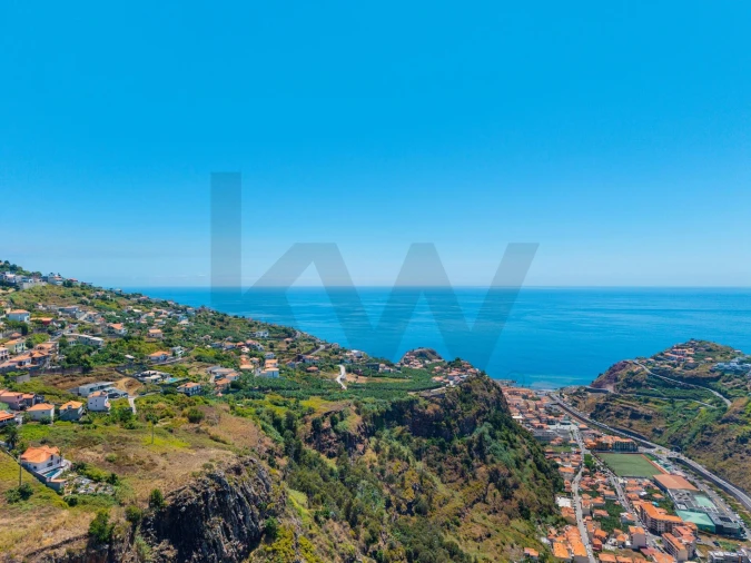 Moradia T4 para Venda em Ribeira Brava Foto 44