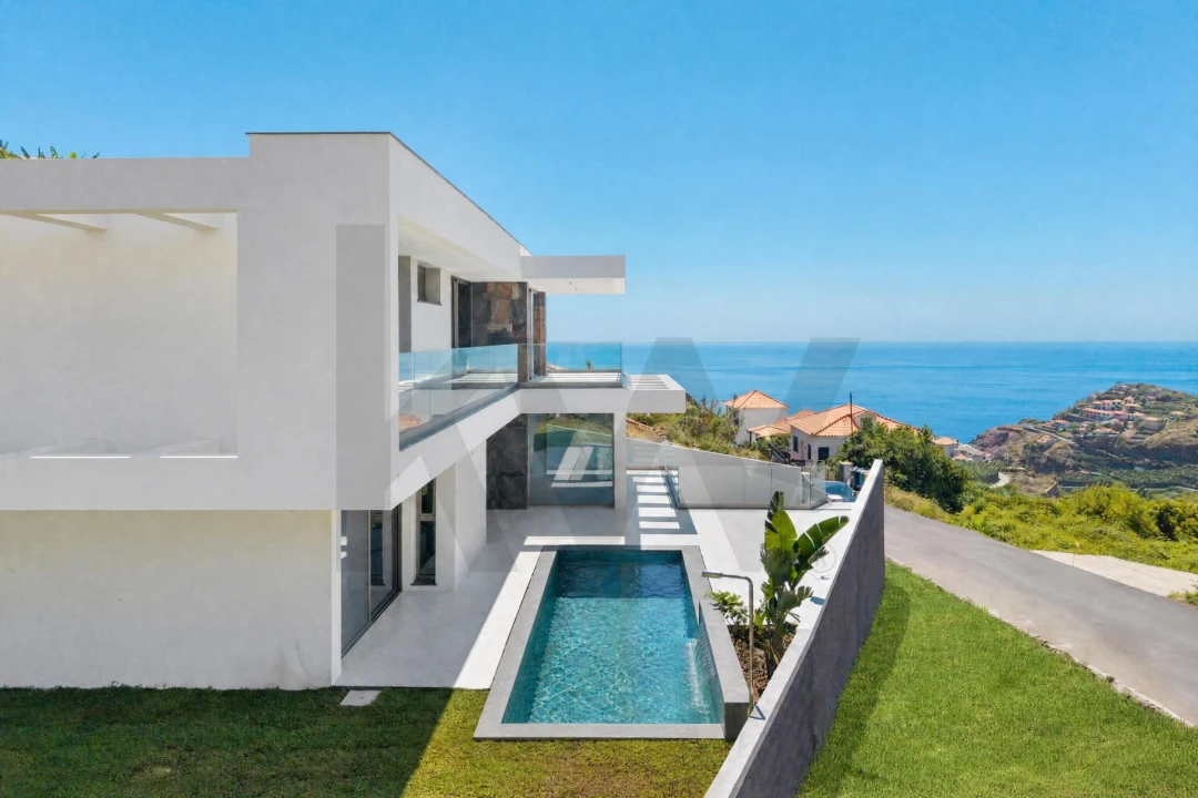 Moradia T4 para Venda em Ribeira Brava Foto 41