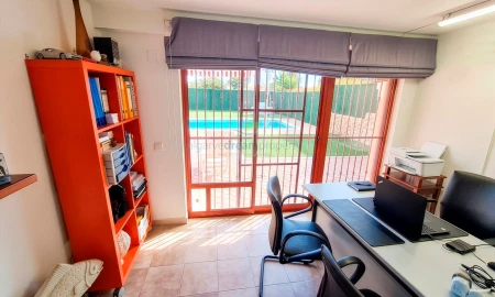 Moradia T4 para Venda em Quarteira