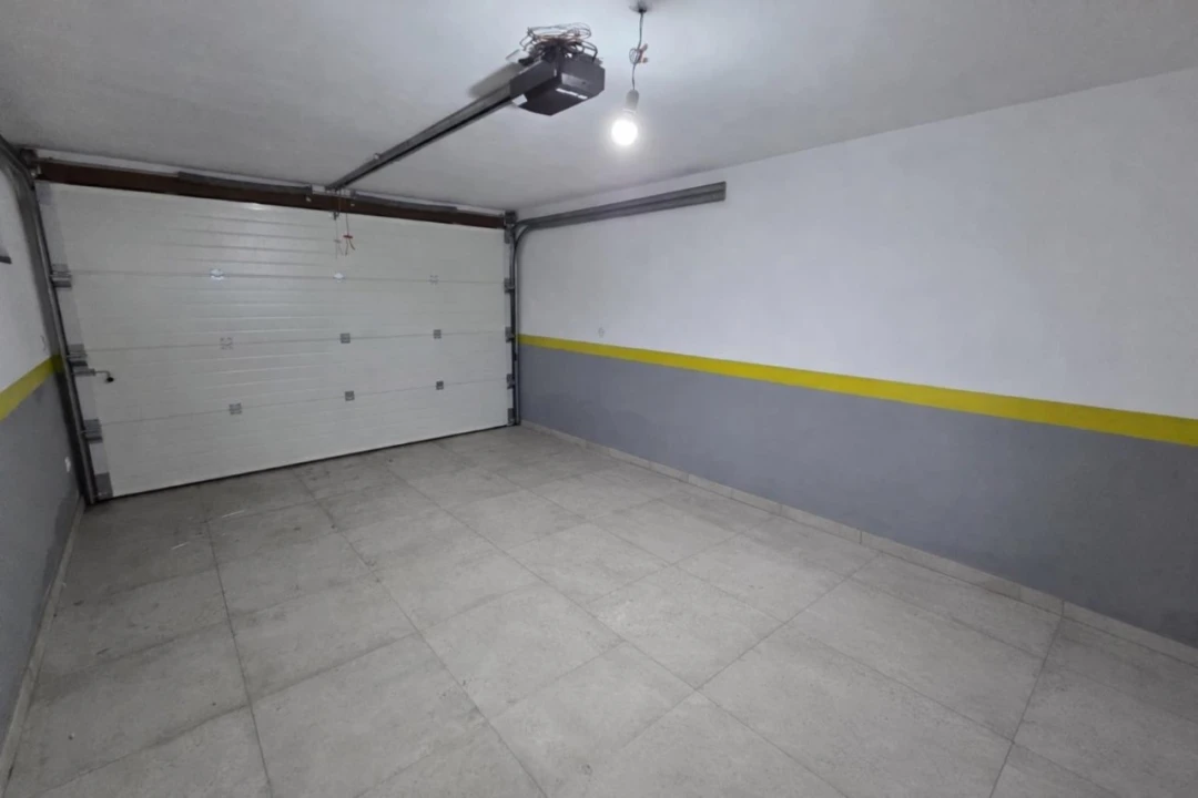 Moradia T4 para Venda em Aradas Foto 28