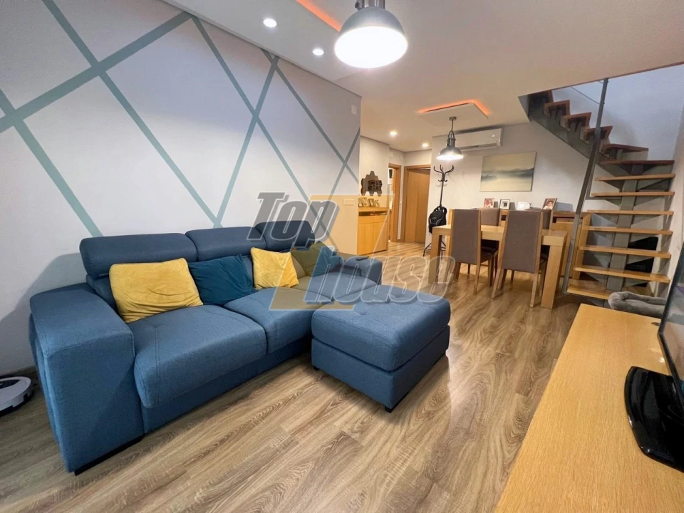 Apartamento T3 para Venda em Almada, Cova da Piedade, Pragal e Cacilhas Foto 1