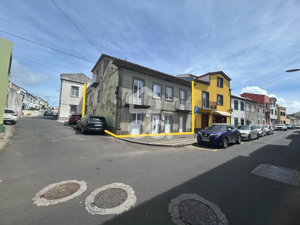 Moradia T6 para Venda em Santa Clara Foto 35