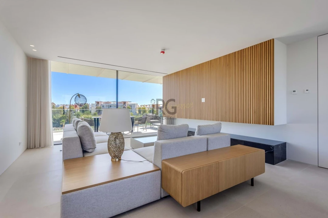Apartamento T2 para Venda em Almancil Foto 2