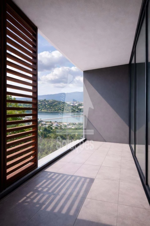 Apartamento T3 para Venda em Estômbar e Parchal