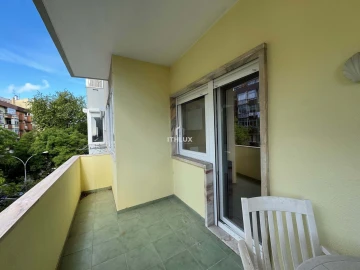 Apartamento T2 para Arrendamento em Oeiras e São Julião da Barra, Paço de Arcos e Caxias