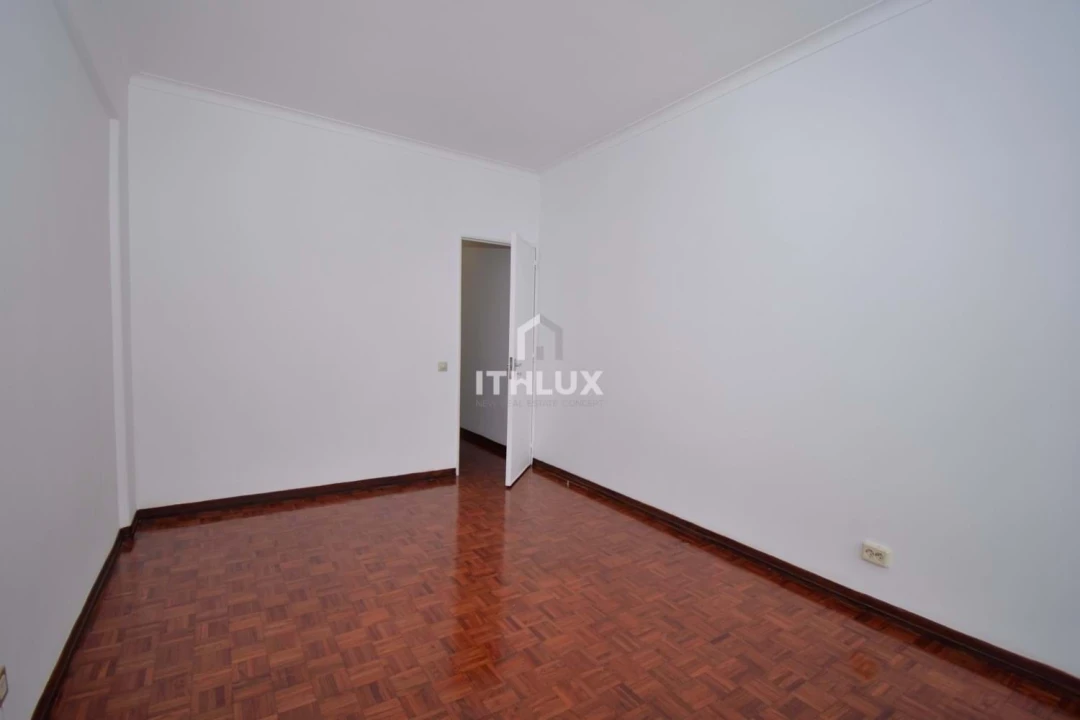 Apartamento T2 para Arrendamento em Oeiras e São Julião da Barra, Paço de Arcos e Caxias Foto 16