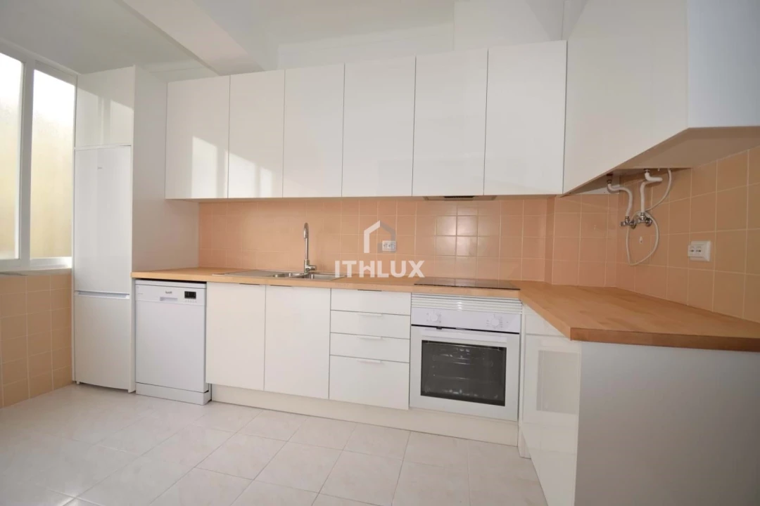 Apartamento T2 para Arrendamento em Oeiras e São Julião da Barra, Paço de Arcos e Caxias Foto 1