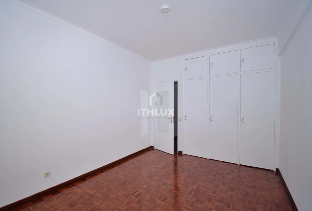 Apartamento T2 para Arrendamento em Oeiras e São Julião da Barra, Paço de Arcos e Caxias Foto 12