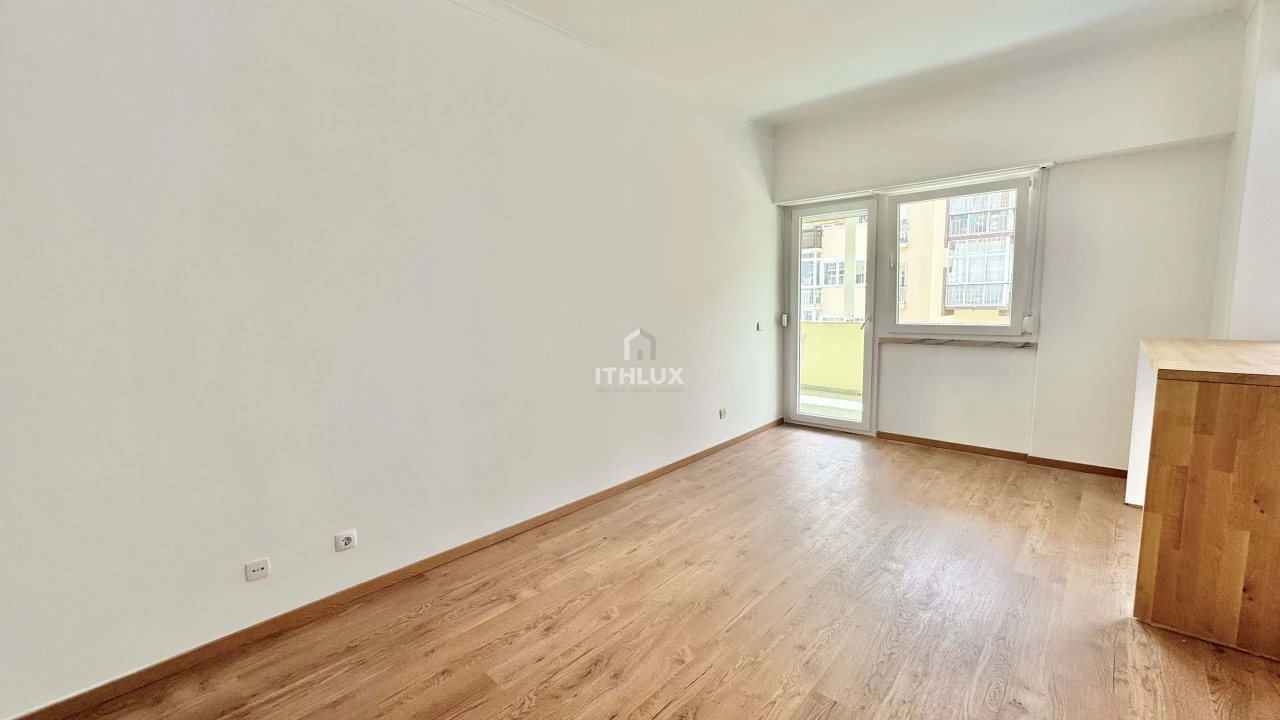 Apartamento T2 para Arrendamento em Oeiras e São Julião da Barra, Paço de Arcos e Caxias Foto 6