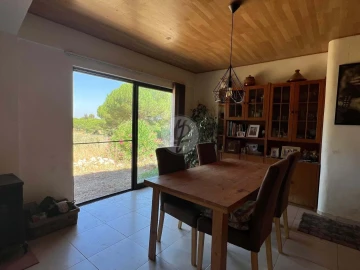 Moradia T2 para Venda em Mexilhoeira Grande