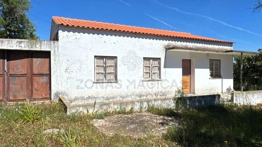 Quinta T4 para Venda em Lagos (São Sebastião e Santa Maria)