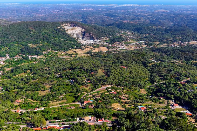 Prédio para Venda em Monchique Foto 22