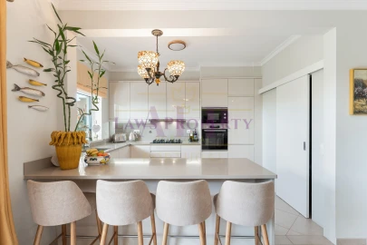 Apartamento T2 para Venda em Lagos (São Sebastião e Santa Maria)