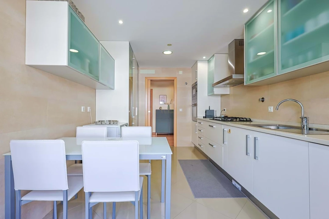 Apartamento T2 para Venda em Santa Iria de Azoia, São João da Talha e Bobadela Foto 11