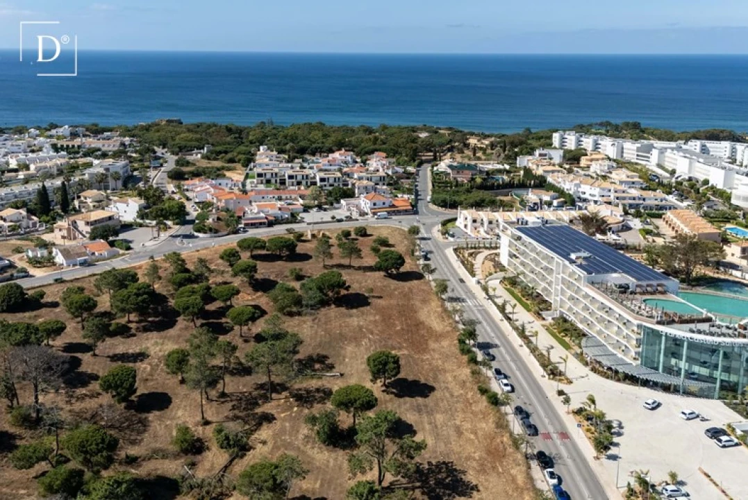 Moradia T3 para Venda em Albufeira e Olhos de Água Foto 36