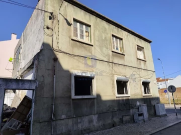 Prédio para Venda em Barreiro e Lavradio