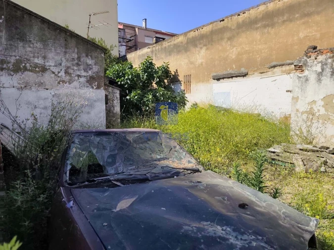Prédio para Venda em Barreiro e Lavradio Foto 11