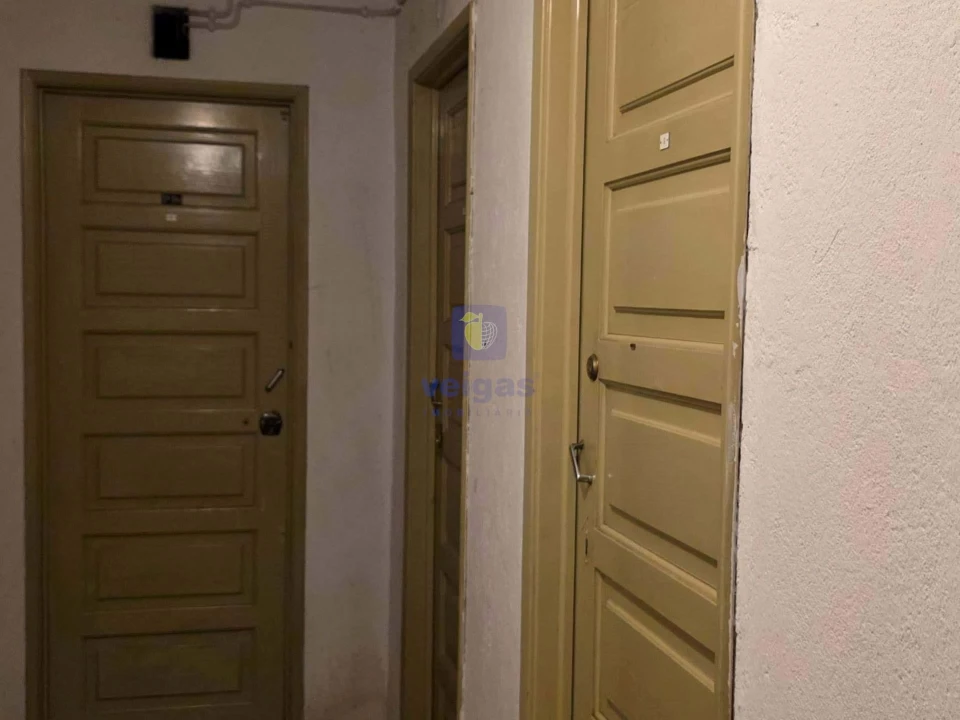 Apartamento T2 para Venda em Agualva e Mira-Sintra Foto 20