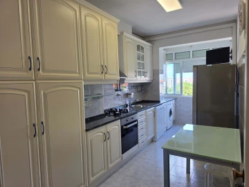 Apartamento T2 para Venda em Agualva e Mira-Sintra