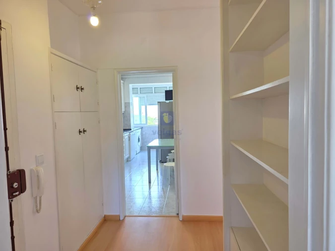 Apartamento T2 para Venda em Agualva e Mira-Sintra Foto 19