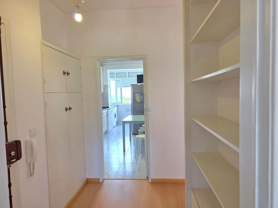 Apartamento T2 para Venda em Agualva e Mira-Sintra Foto 19