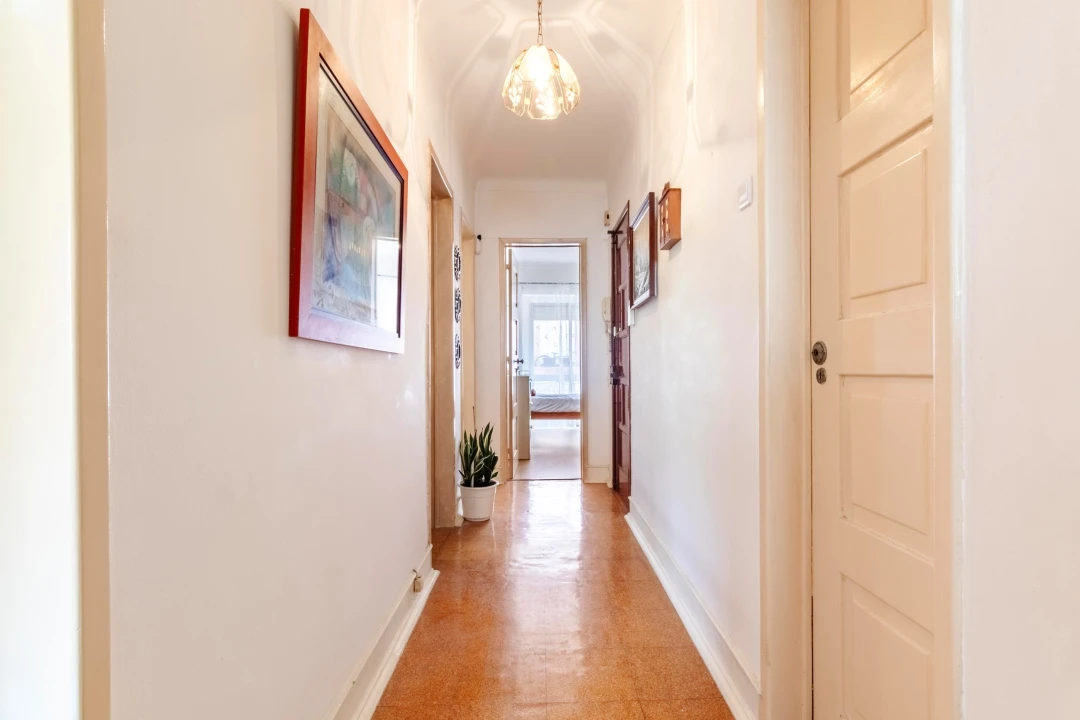Apartamento T2 para Venda em Agualva e Mira-Sintra Foto 16