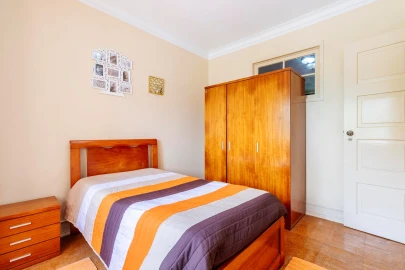 Apartamento T2 para Venda em Agualva e Mira-Sintra