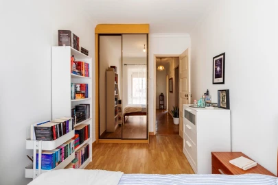 Apartamento T2 para Venda em Agualva e Mira-Sintra