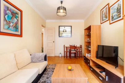 Apartamento T2 para Venda em Agualva e Mira-Sintra
