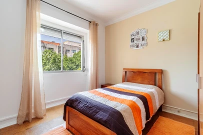 Apartamento T2 para Venda em Agualva e Mira-Sintra