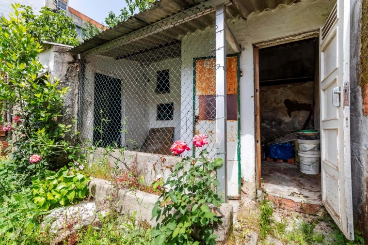 Apartamento T2 para Venda em Agualva e Mira-Sintra Foto 36