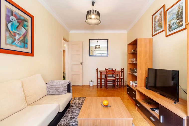 Apartamento T2 para Venda em Agualva e Mira-Sintra Foto 7