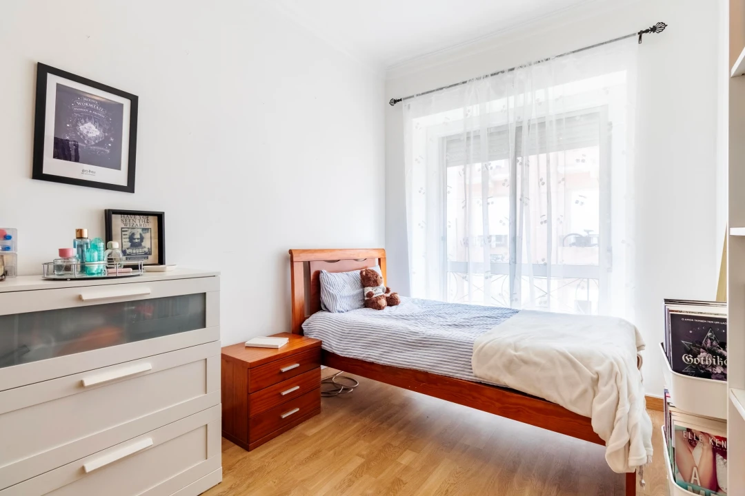 Apartamento T2 para Venda em Agualva e Mira-Sintra Foto 10