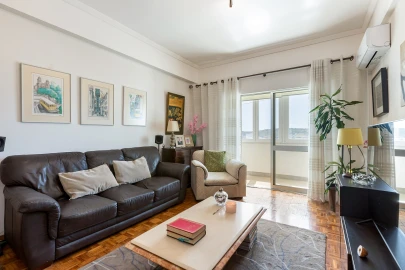 Apartamento T3 para Venda em Loures