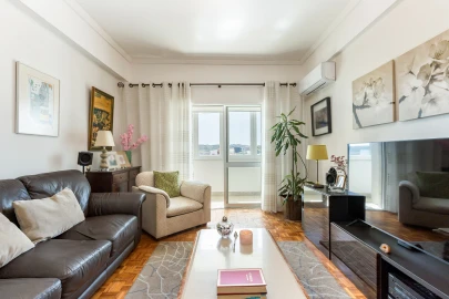 Apartamento T3 para Venda em Loures