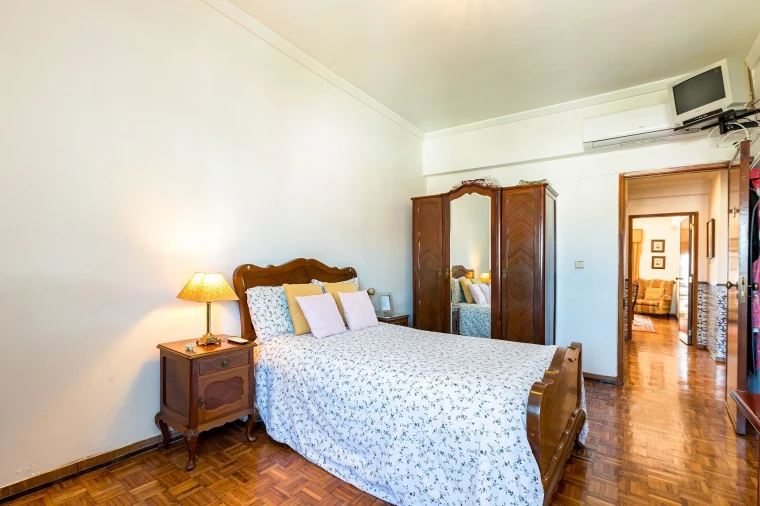 Apartamento T3 para Venda em Loures Foto 17