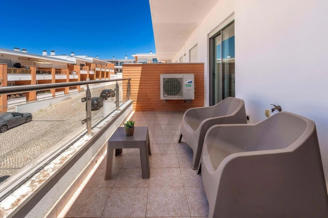 Moradia T2 para Venda em Albufeira e Olhos de Água Foto 33