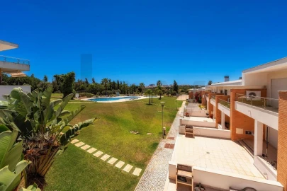 Moradia T2 para Venda em Albufeira e Olhos de Água