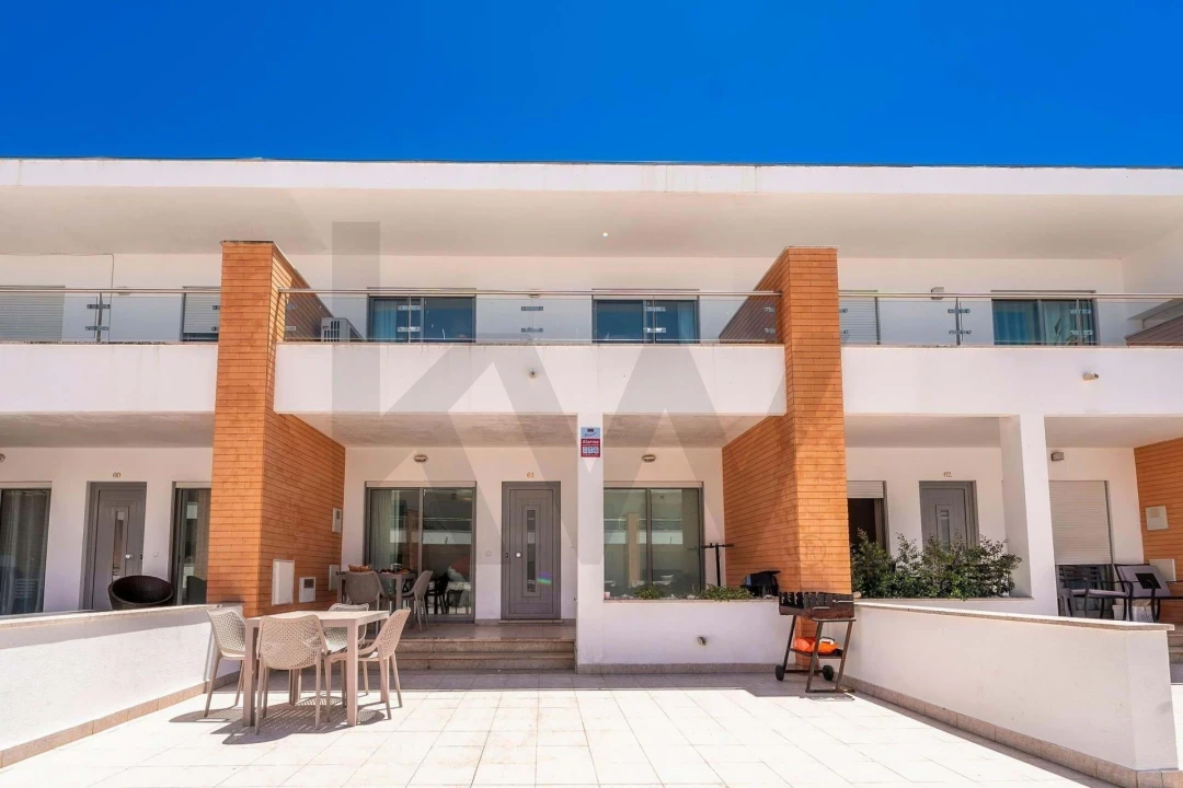 Moradia T2 para Venda em Albufeira e Olhos de Água Foto 43