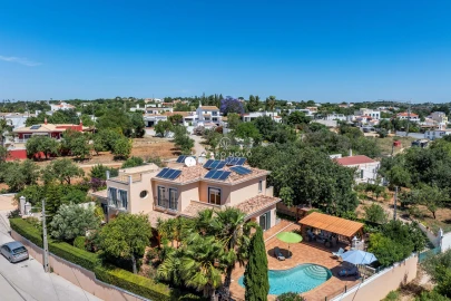 Moradia T4 para Venda em Boliqueime