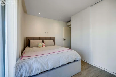 Apartamento T3 para Venda em Faro (Sé e São Pedro)