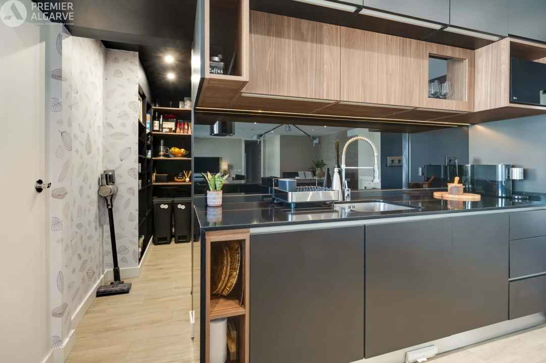 Apartamento T3 para Venda em Faro (Sé e São Pedro) Foto 6