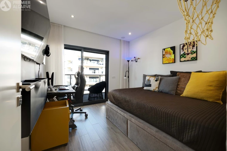 Apartamento T3 para Venda em Faro (Sé e São Pedro) Foto 31