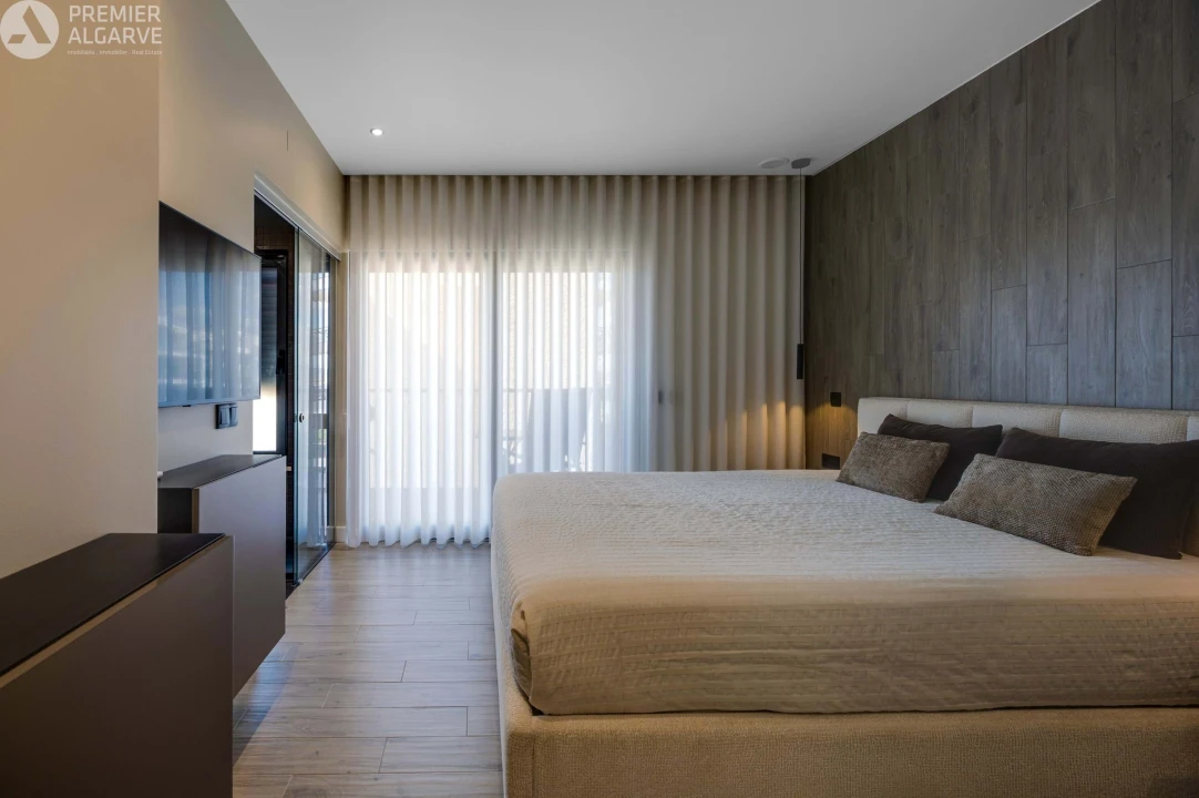 Apartamento T3 para Venda em Faro (Sé e São Pedro) Foto 16