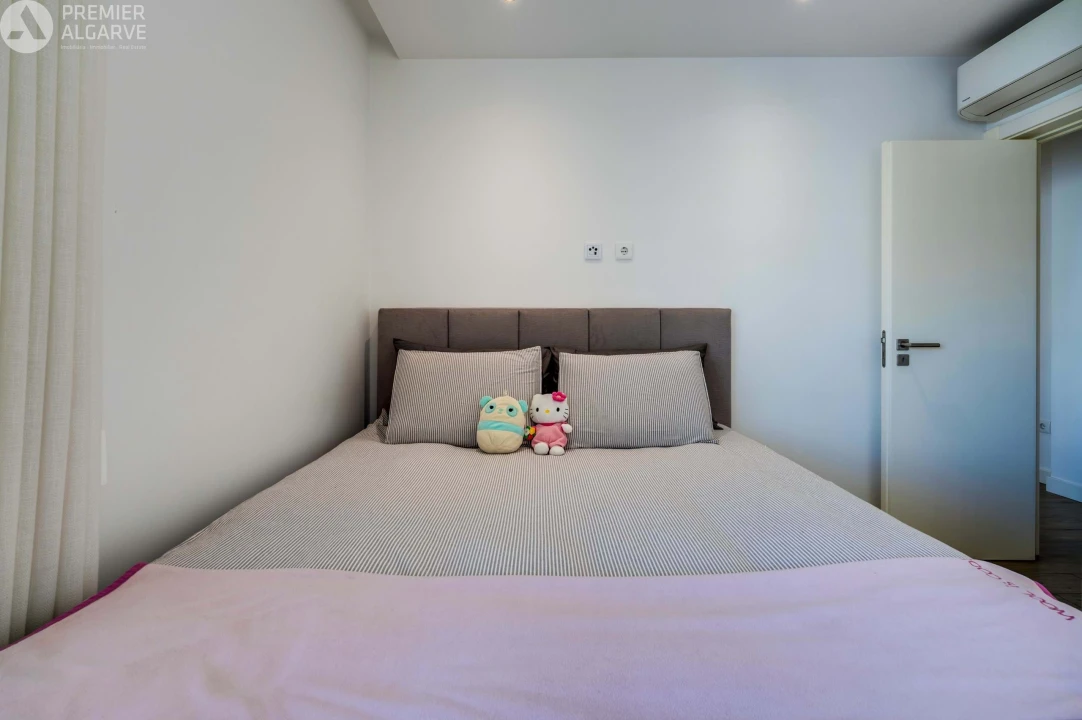 Apartamento T3 para Venda em Faro (Sé e São Pedro) Foto 24