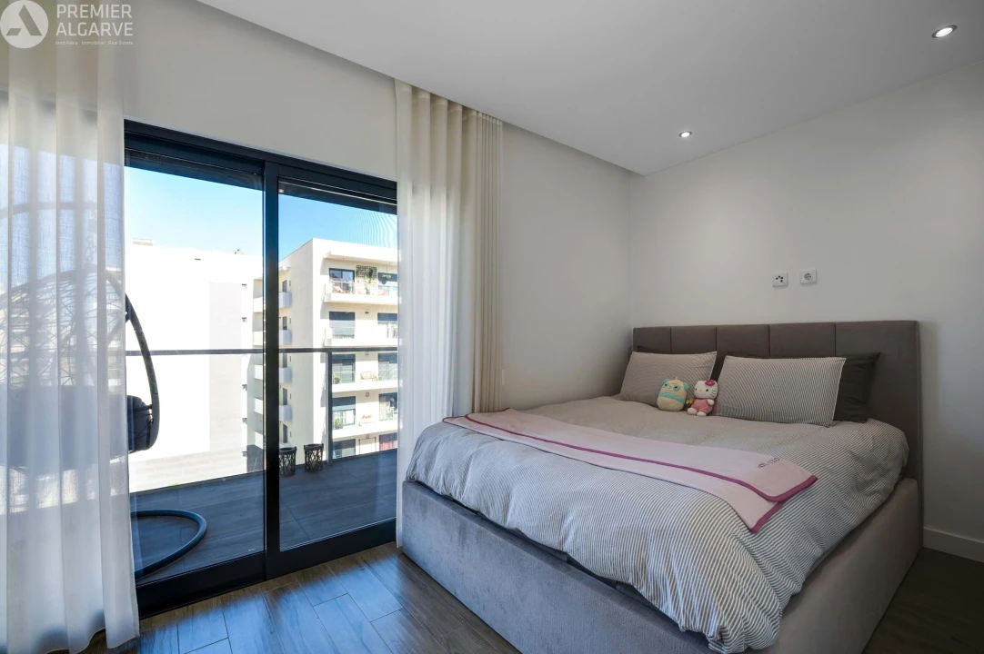 Apartamento T3 para Venda em Faro (Sé e São Pedro) Foto 27