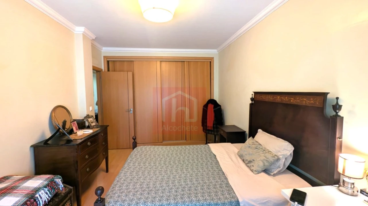 Apartamento T3 para Venda em Alcochete Foto 5