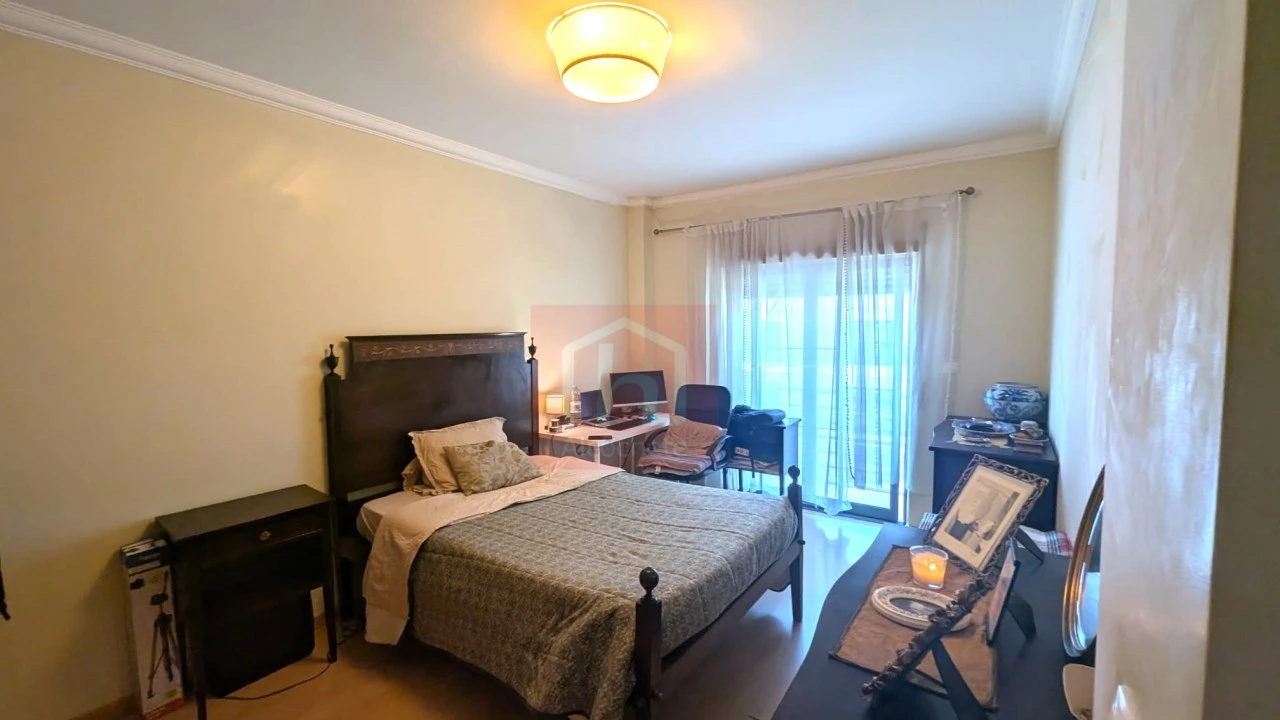 Apartamento T3 para Venda em Alcochete Foto 9