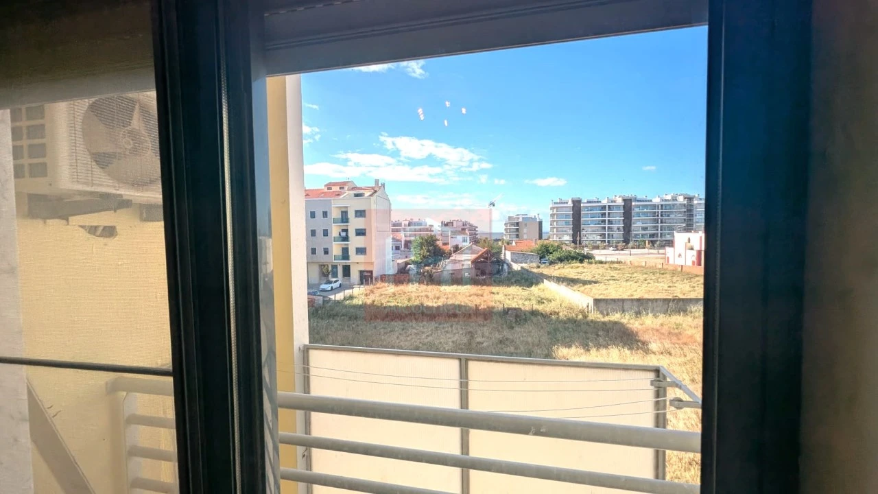 Apartamento T3 para Venda em Alcochete Foto 17