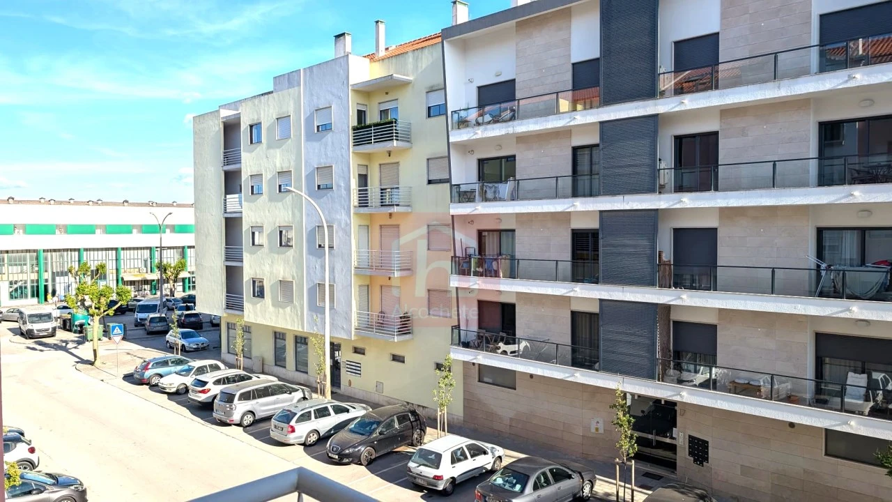 Apartamento T3 para Venda em Alcochete Foto 18